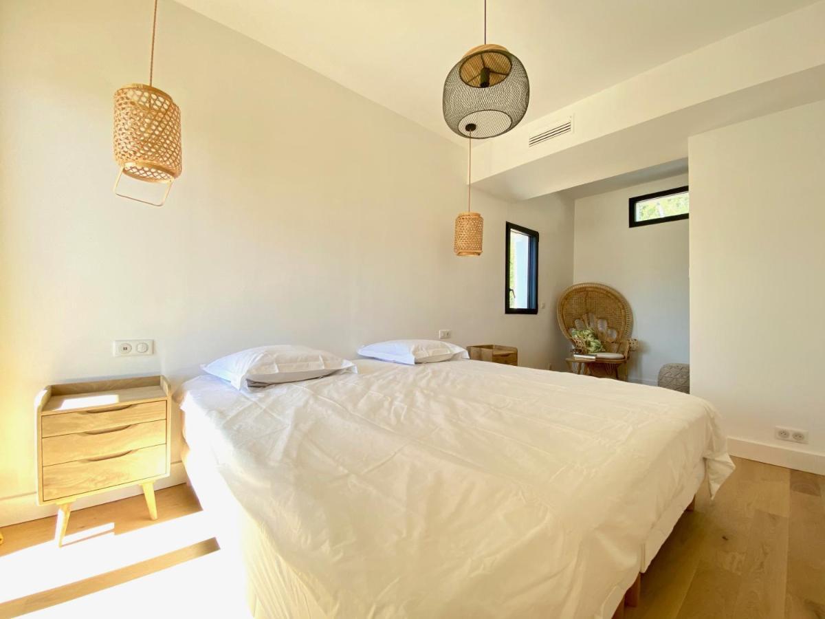 Villas De Standing Avec Magnifique Vue Mer Et Piscines Privees, Sagone Sagone  Zewnętrze zdjęcie