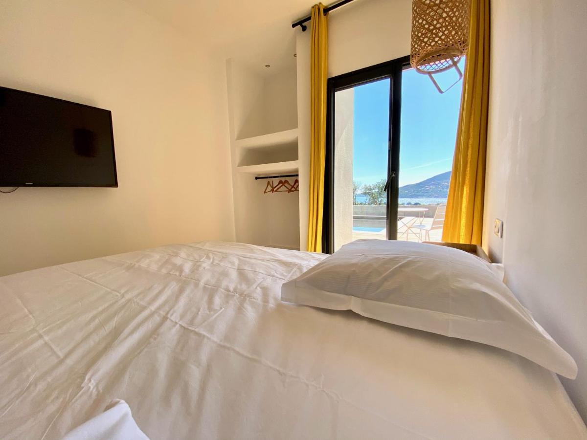 Villas De Standing Avec Magnifique Vue Mer Et Piscines Privees, Sagone Sagone  Zewnętrze zdjęcie