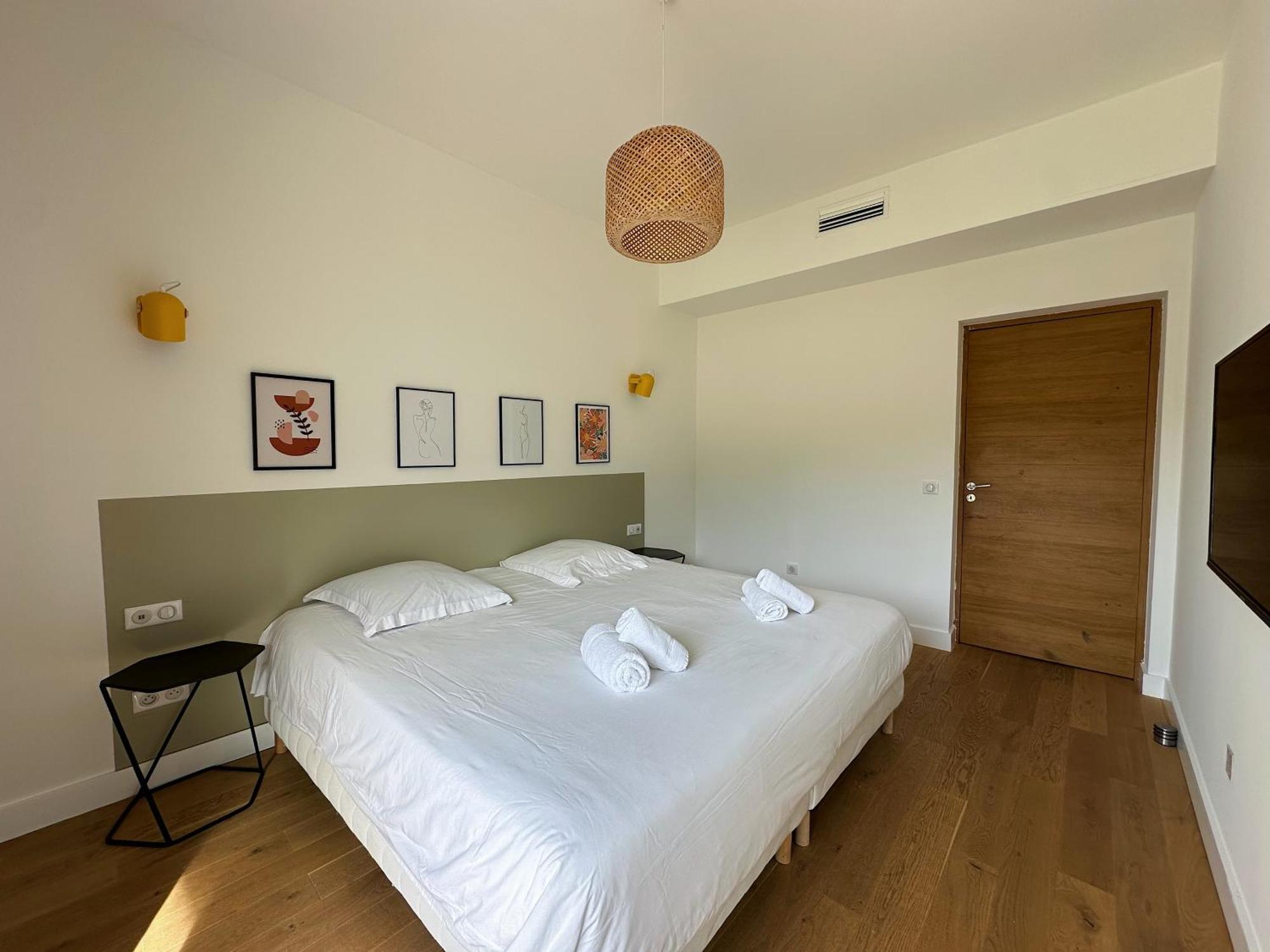 Villas De Standing Avec Magnifique Vue Mer Et Piscines Privees, Sagone Sagone  Zewnętrze zdjęcie